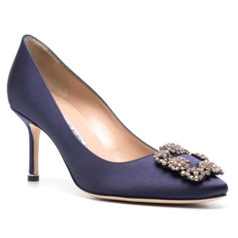 Manolo Blahnik Hangisi 75mm beautiful blue satin pumps